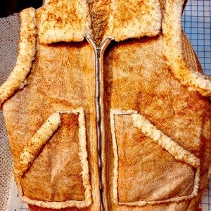 Men’s Small Lambskin Vest